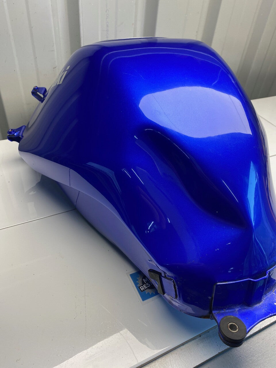 Kawasaki EX250 Ninja 250 Fuel Tank & Cap (no key) 2010-2011 (DAMAGED)
