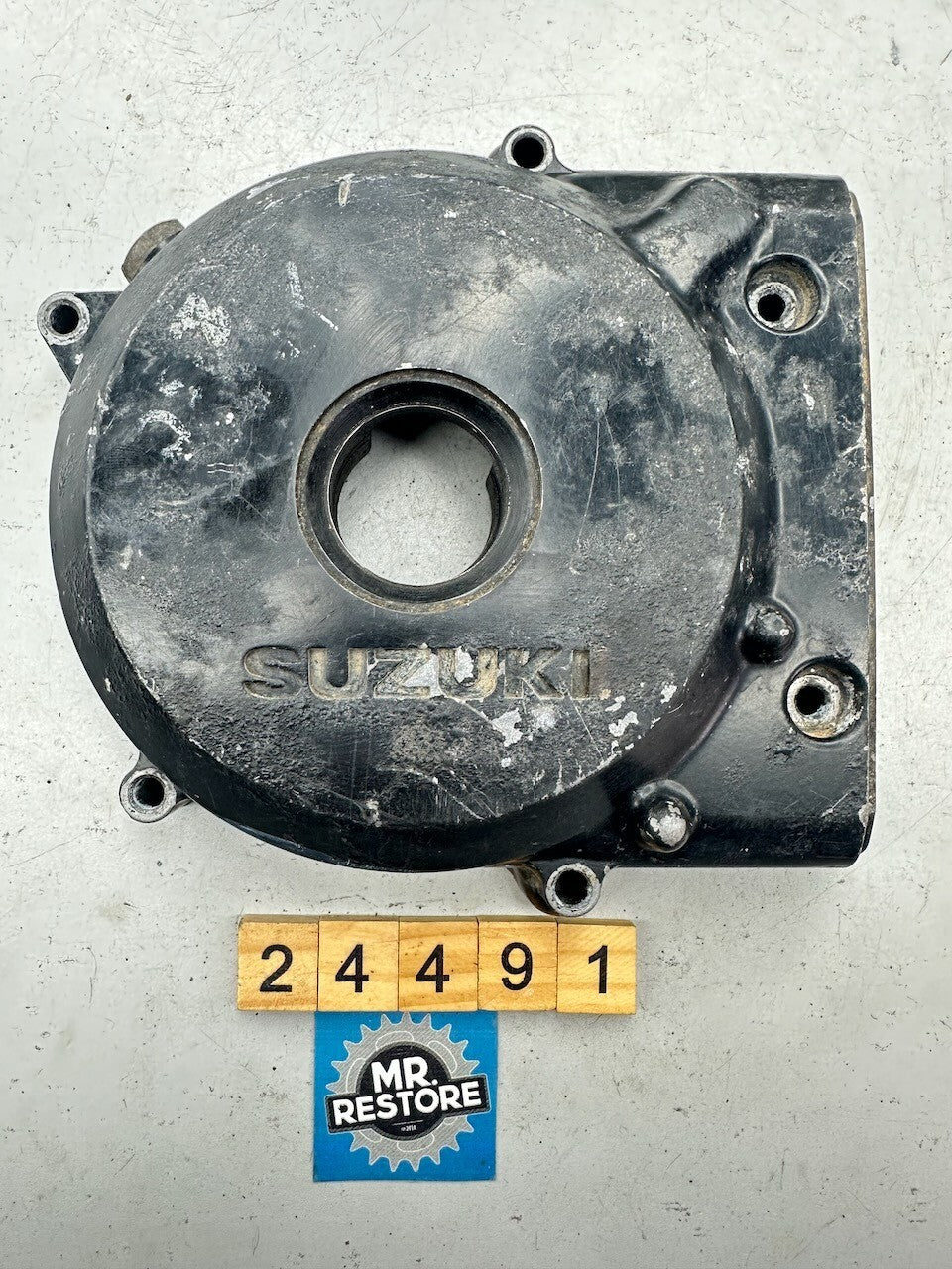 Suzuki DR250 '84-87' Magneto Stator Generator Cover 11351-38230