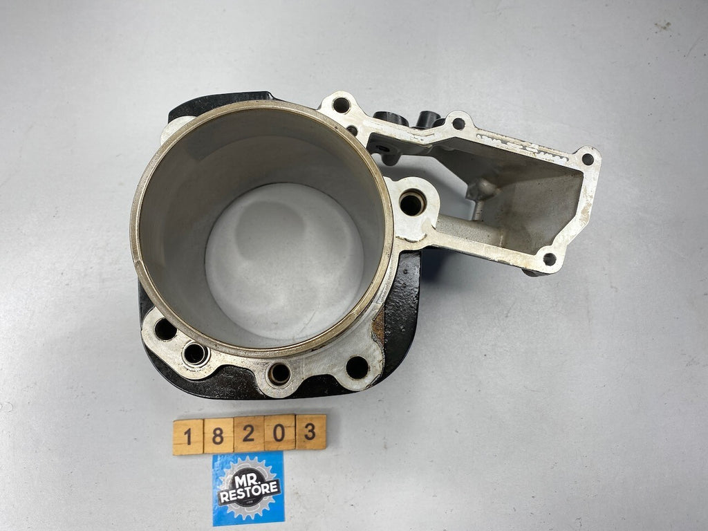 BMW R1200GS L/H Cylinder on Standard "101mm" Bore 7710395