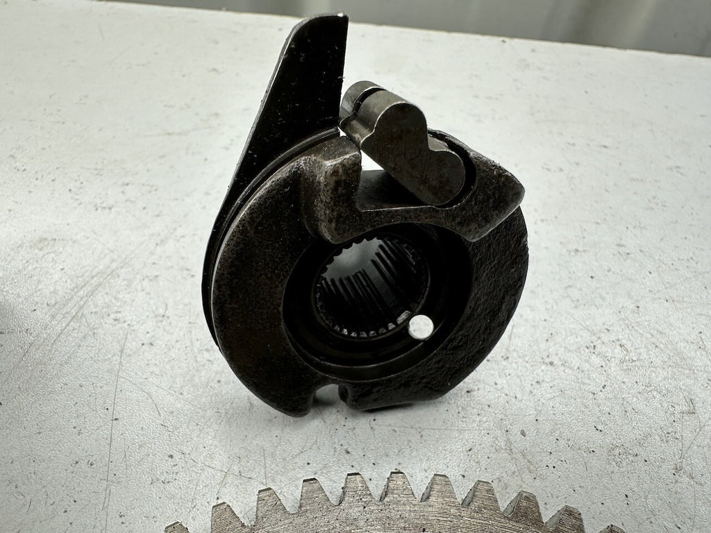 Honda CB750 Four '73-78' Kick Starter Spindle & Gear