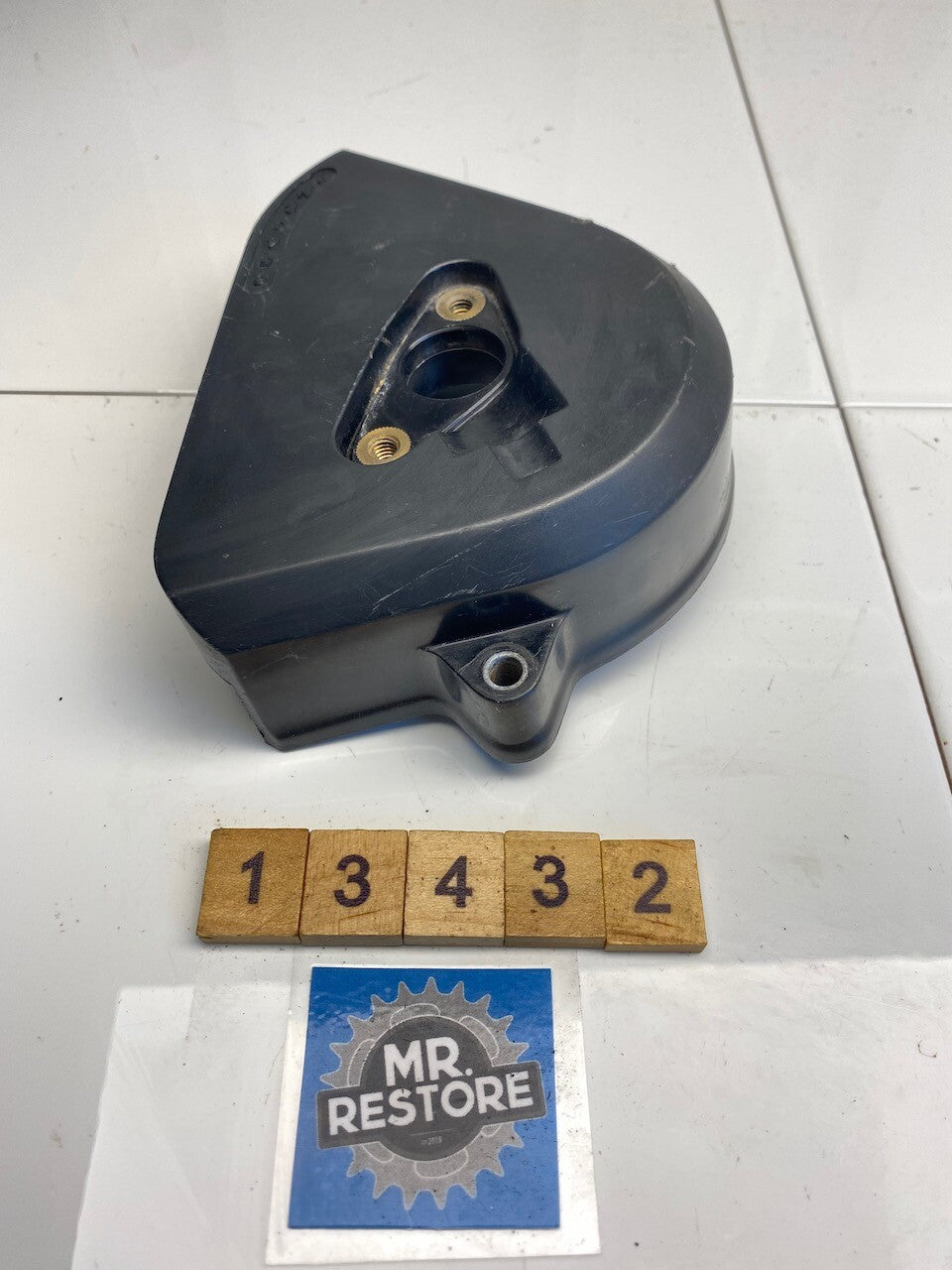 Honda CBR900RR Fireblade 94-97 Drive Sprocket Cover 11350-MAE-000