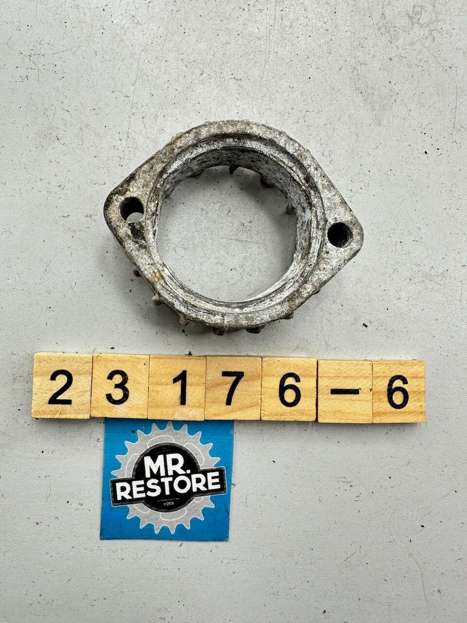 Yamaha XJ900 Diversion XJ700 OEM Exhaust Ring Nut Flange 31A-14612