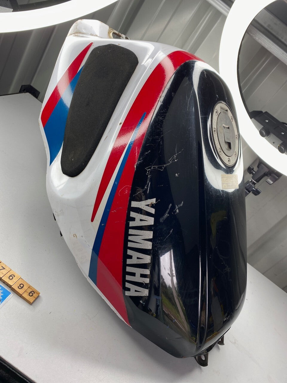 Yamaha FZR1000 EXUP Fuel Tank, Cap, Front Mount & fuel Tap 1990-95 (no key)