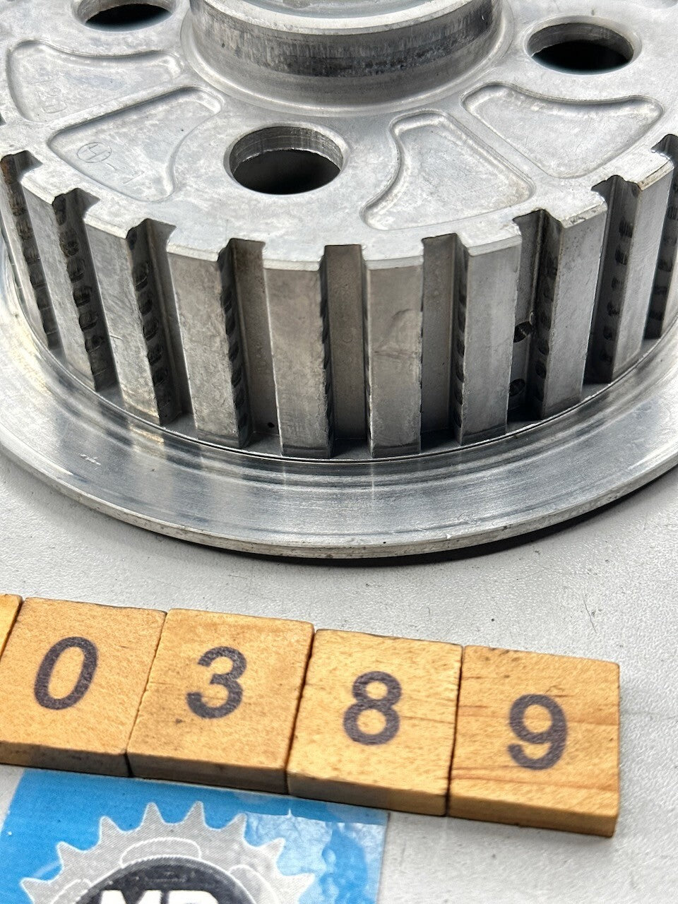 Suzuki DR600 DR500 LS650 Clutch Boss Sleeve Hub 21411-37401