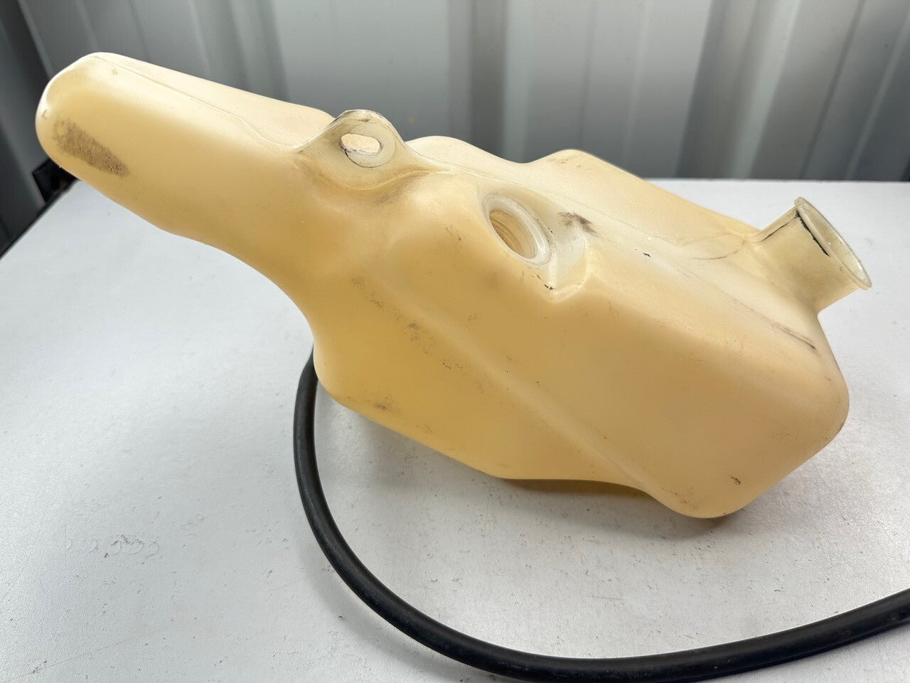 Yamaha TZR250 1KT 2MA Oil Tank 1KT-21751-00