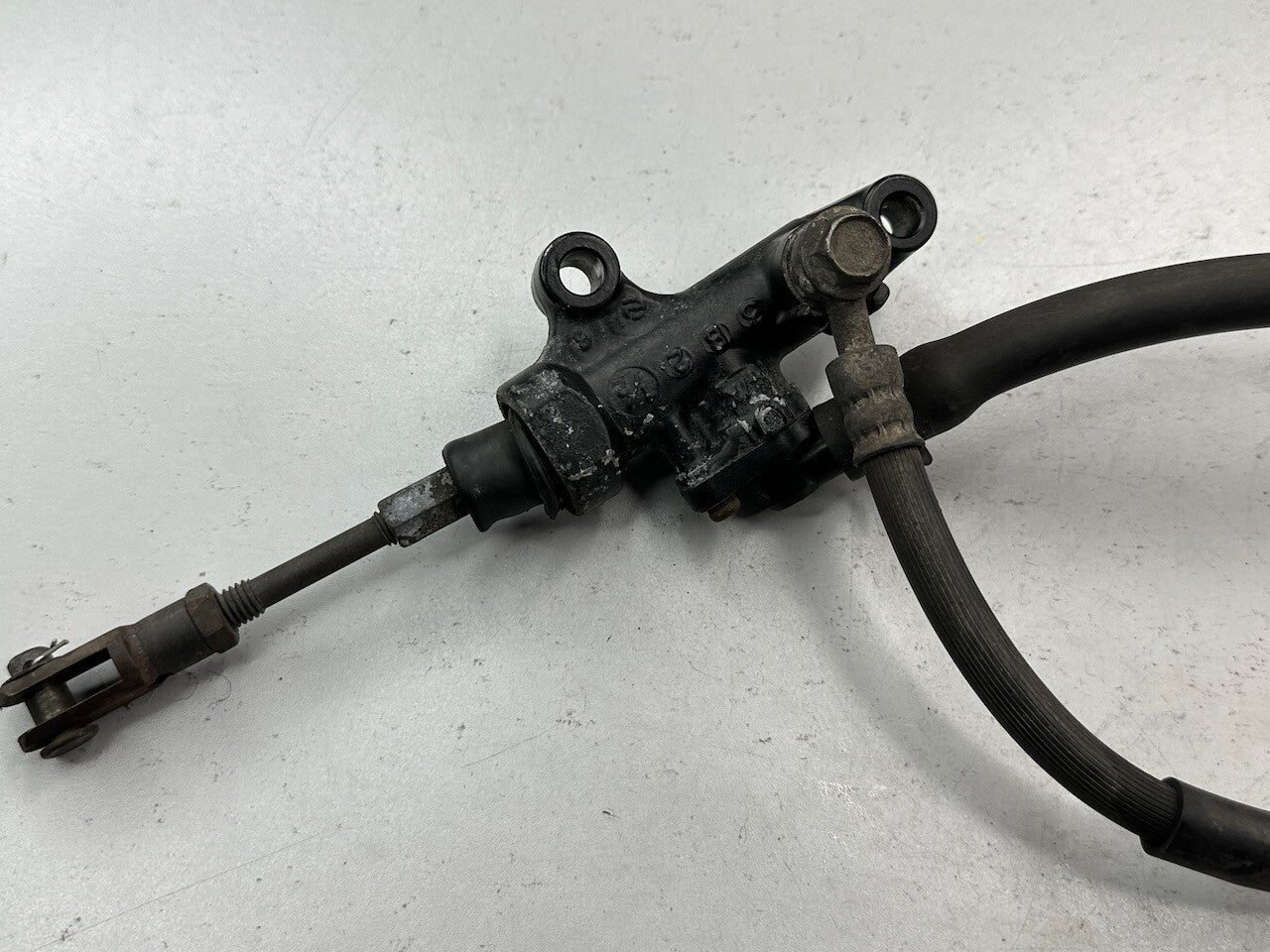 Yamaha TZR250 1986-88 1KT 2MA R1-Z Rear Master Cylinder & Reservoir 1KT-25850-50