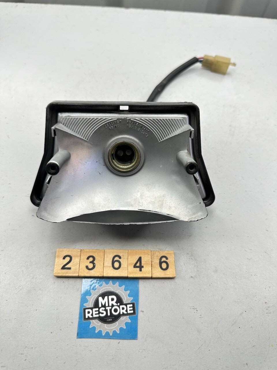 Kawasaki ZZR250 EX250 '91-03' Rear Light Taillight 23025-1209