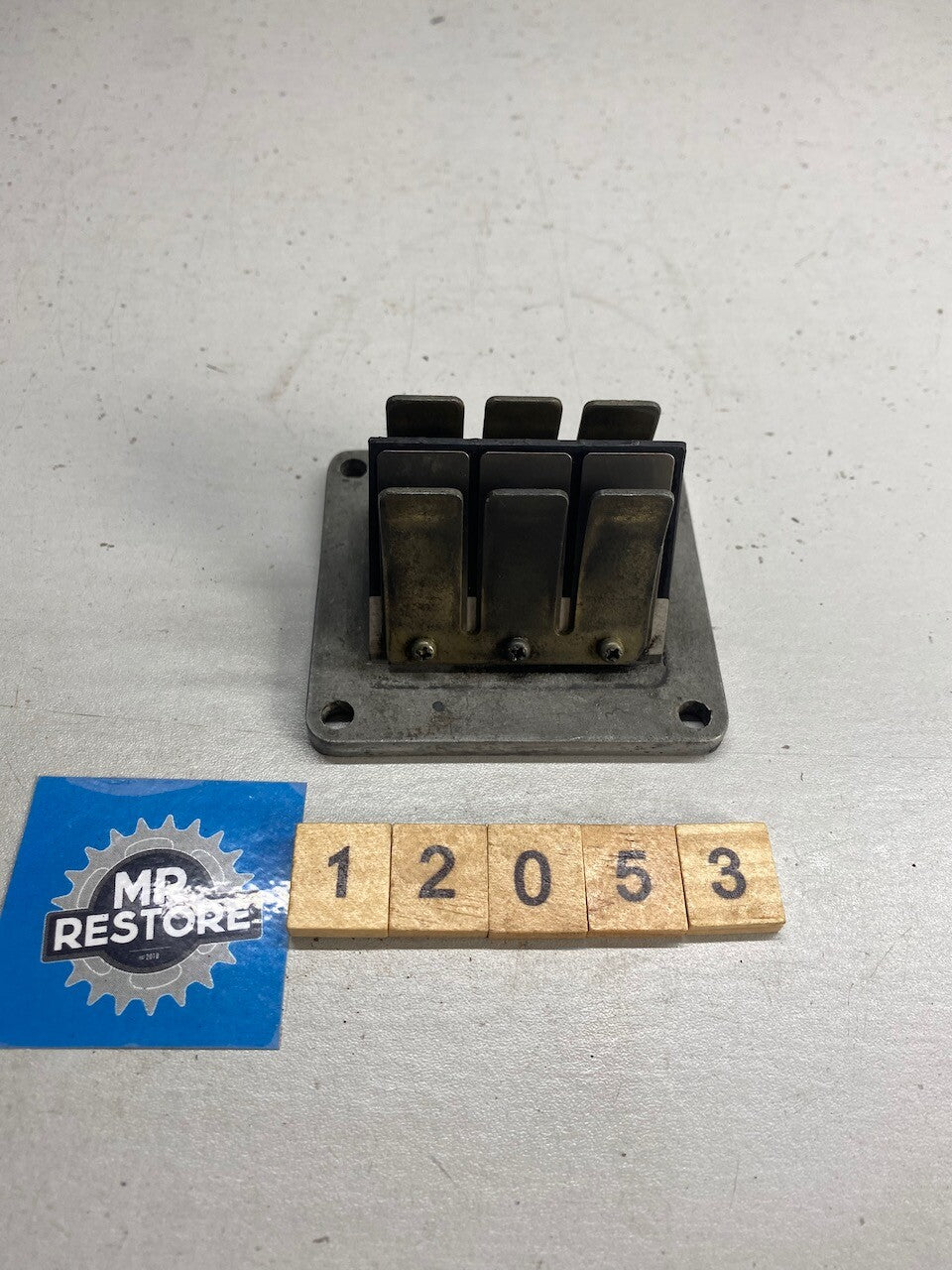 Yamaha MX250A DT250A DT360A SC500 Reed Block 363-13610-00-00
