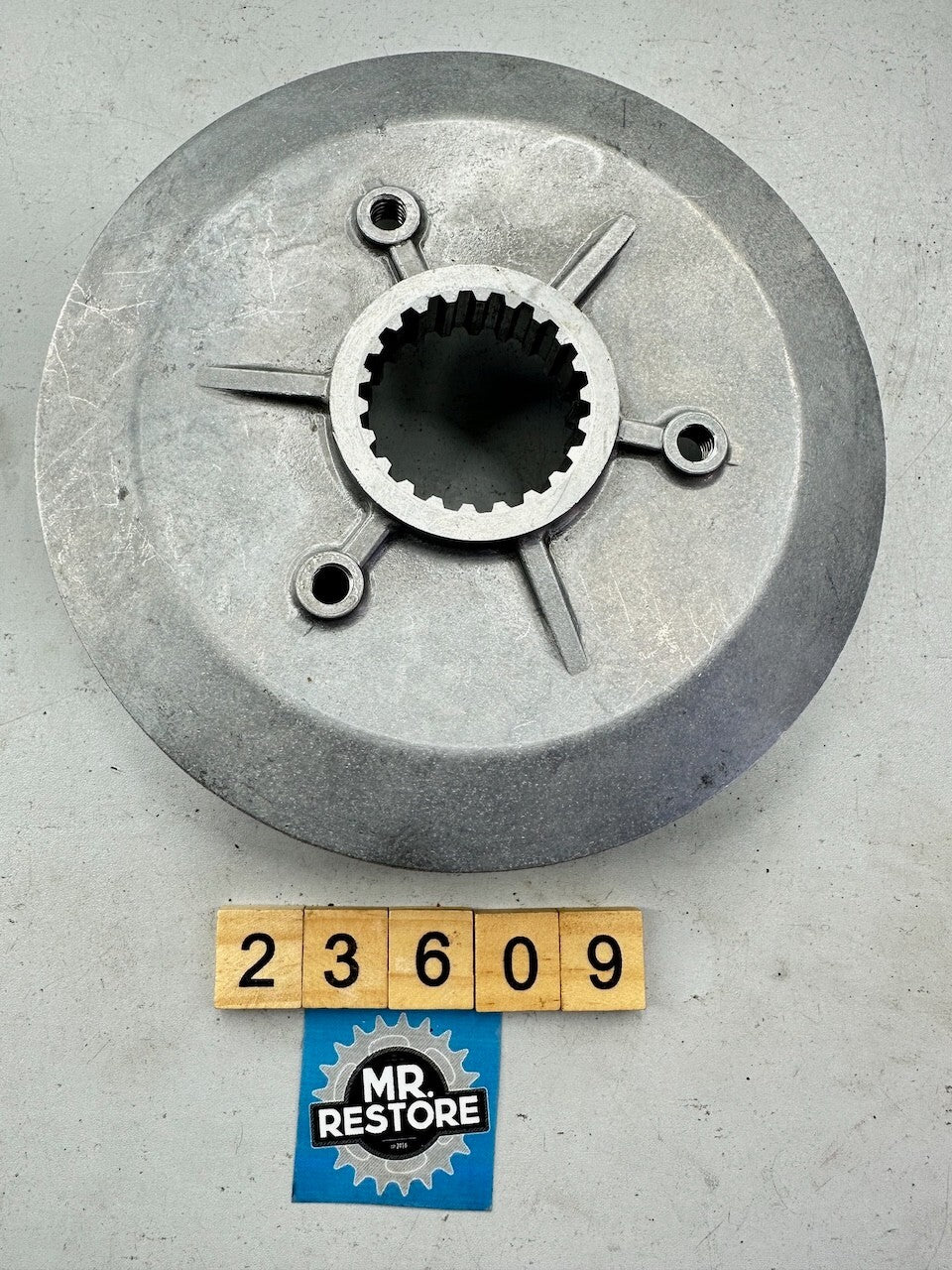 Kawasaki KR250 (Early models) Clutch Basket