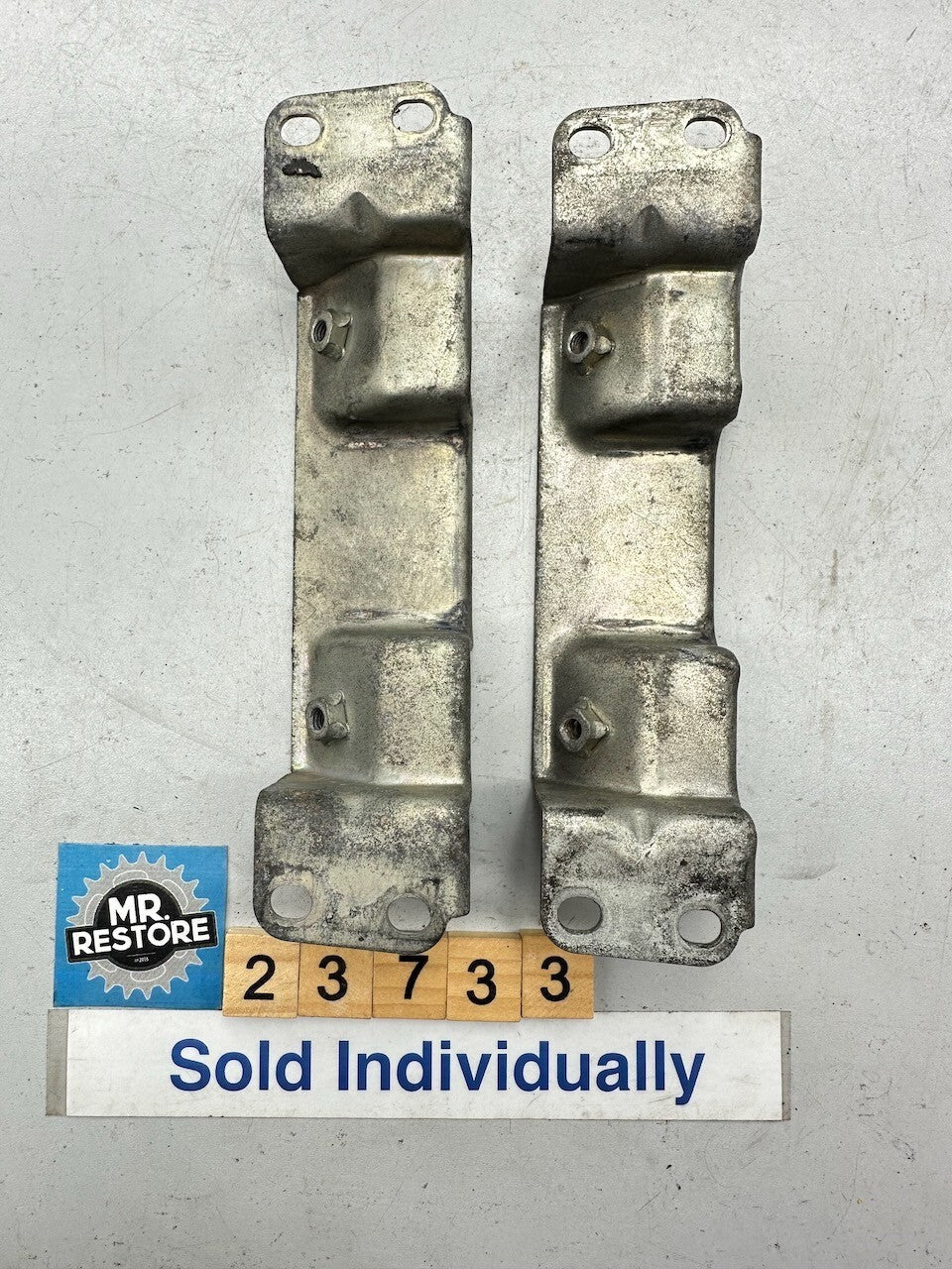 Kawasaki ZZR250 ZX250 EX250 '88-07' Fuel Tank Bracket 32052-1254