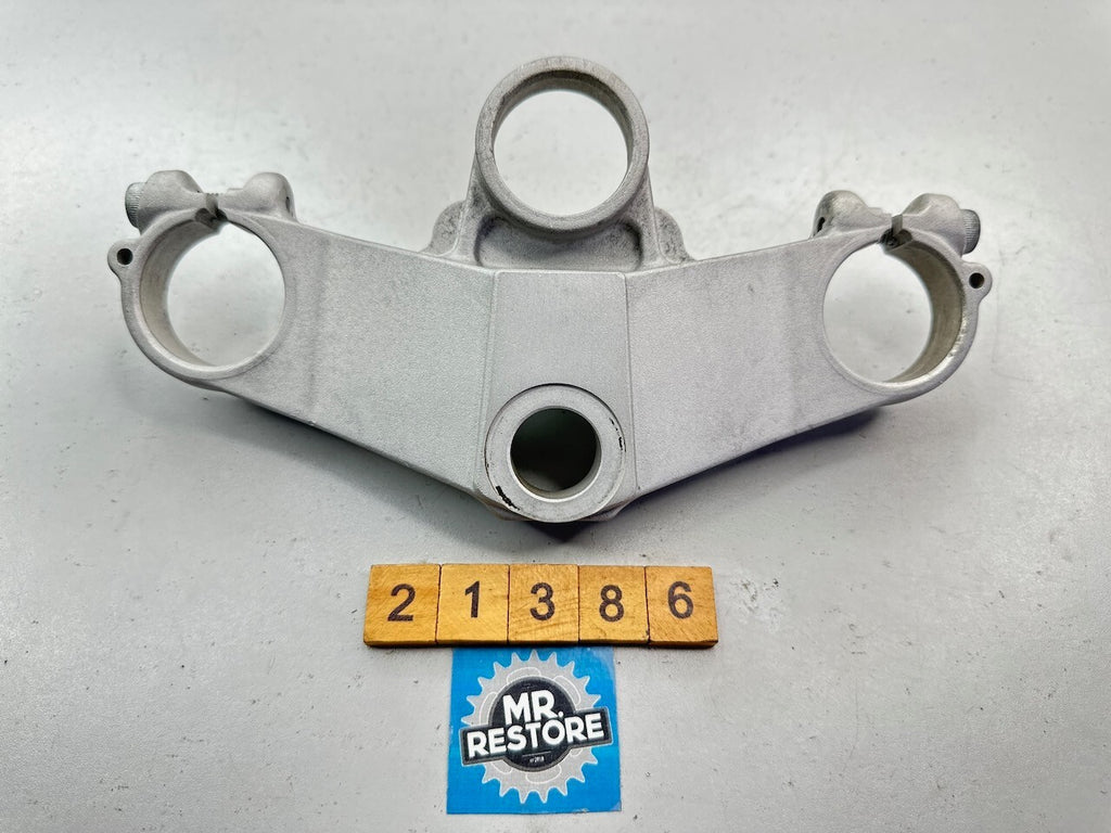 Yamaha TZR250 1986-88 1KT 2M Triple Tree Top Clamp (for 29mm forks) 1KT-23435-01