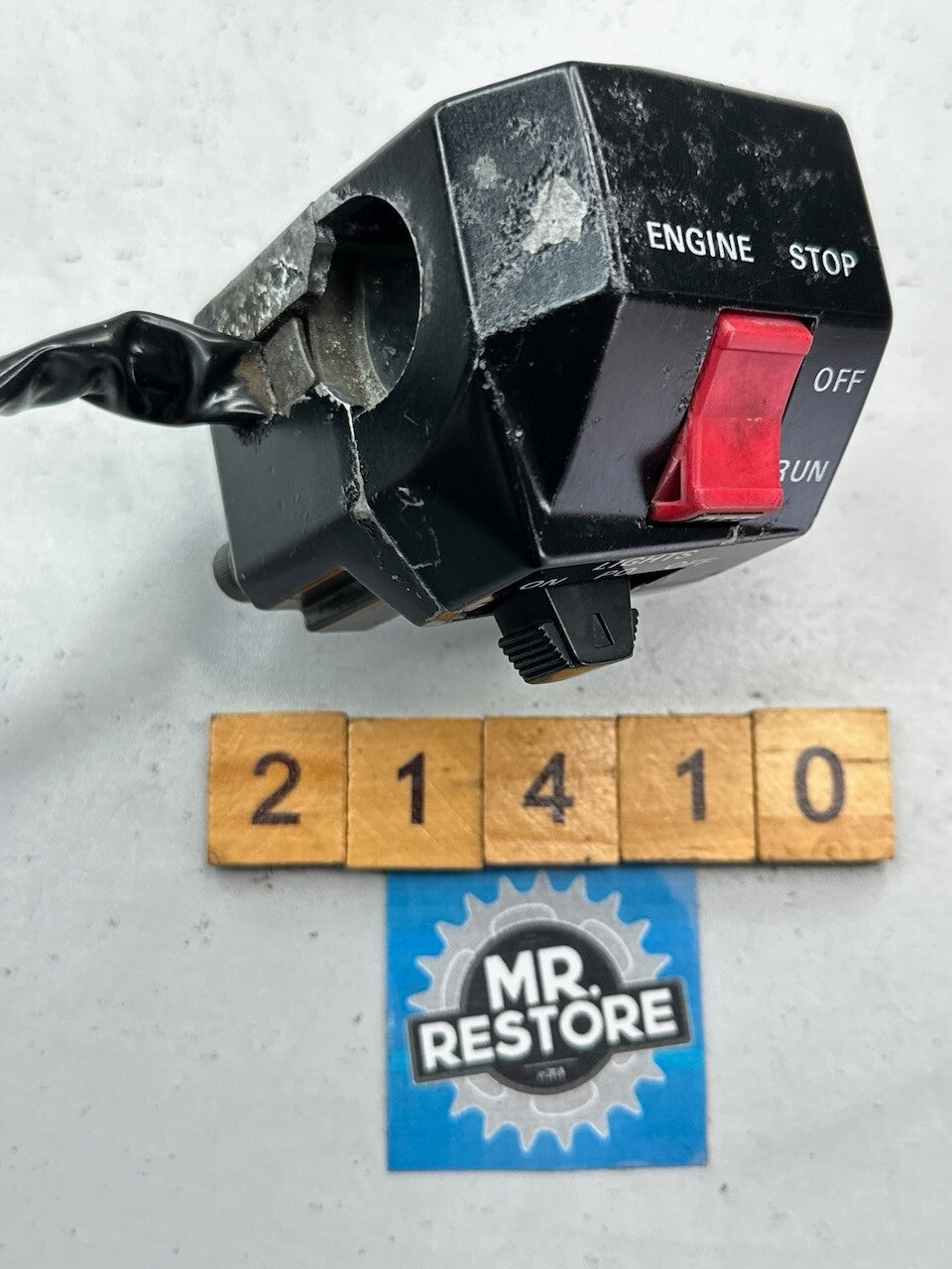 Yamaha TZR250 1KT 2MA SDR200 R/H Handlebar Switch 1KT-83975