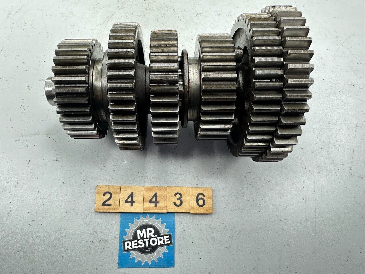 Honda CB750 K / Four Transmission Counter Shaft & Gears 23220-300-010
