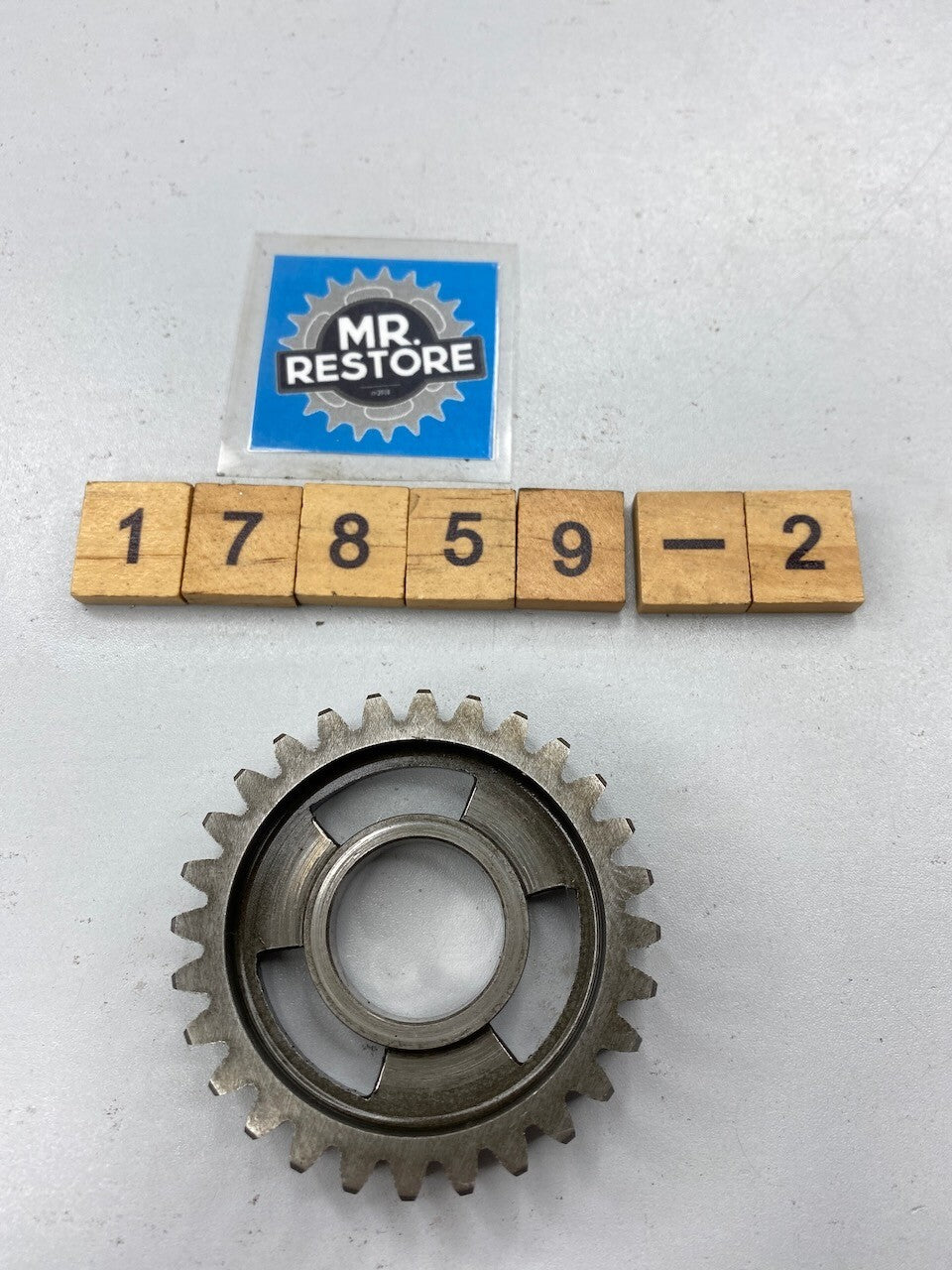 Yamaha SR500 SR400 XT500 TT500 Transmission 2nd Wheel Gear 583-17221