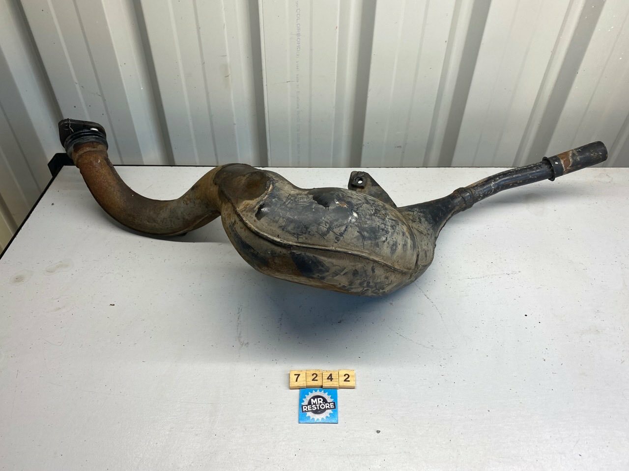 Suzuki RGV250 Original Exhaust Pipe 12C0-1
