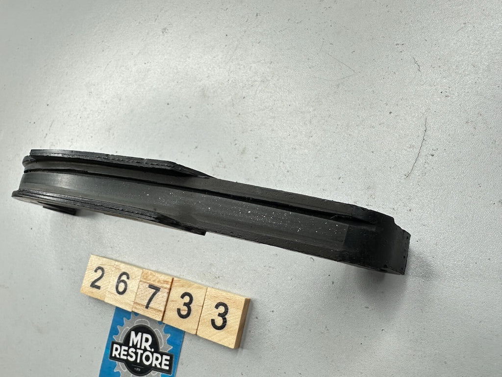 Triumph 900 955 1050 T300 OEM Cam Chain Guide 1140211-T0301