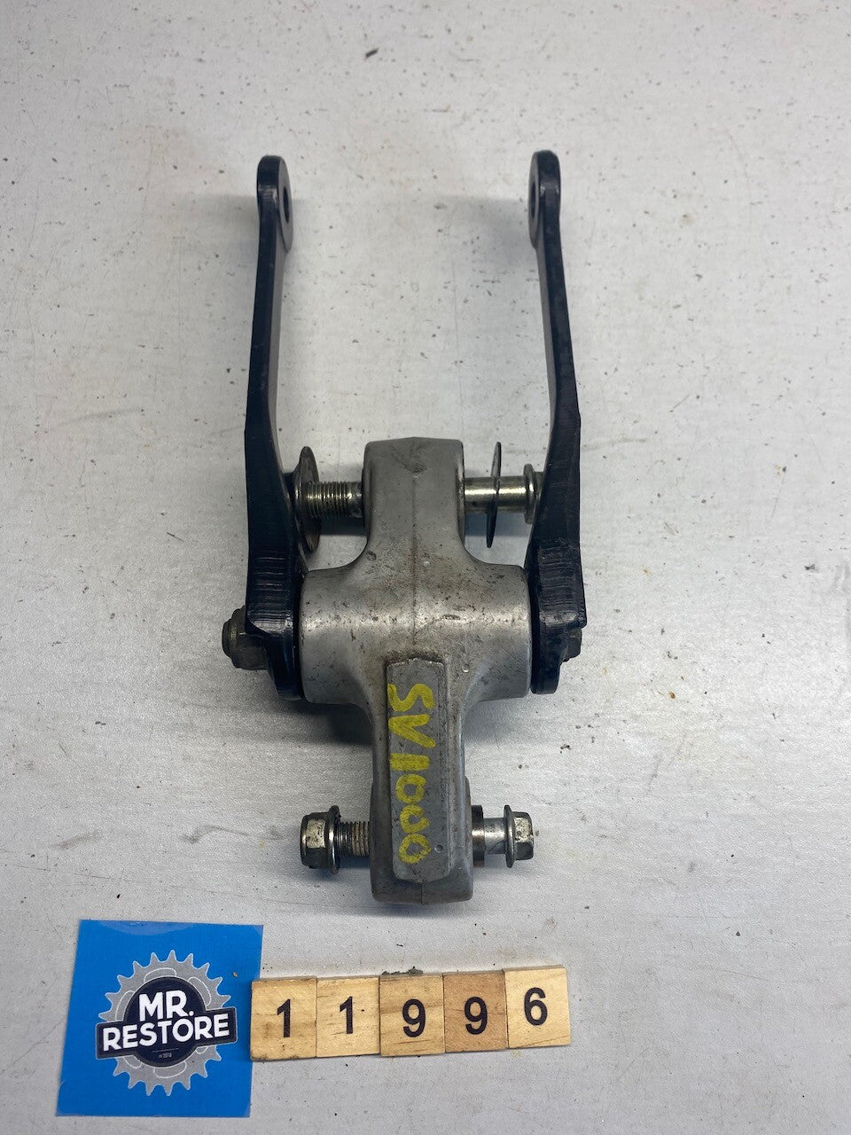 Suzuki SV1000 Rear Suspension Linkage Arm & Fixings
