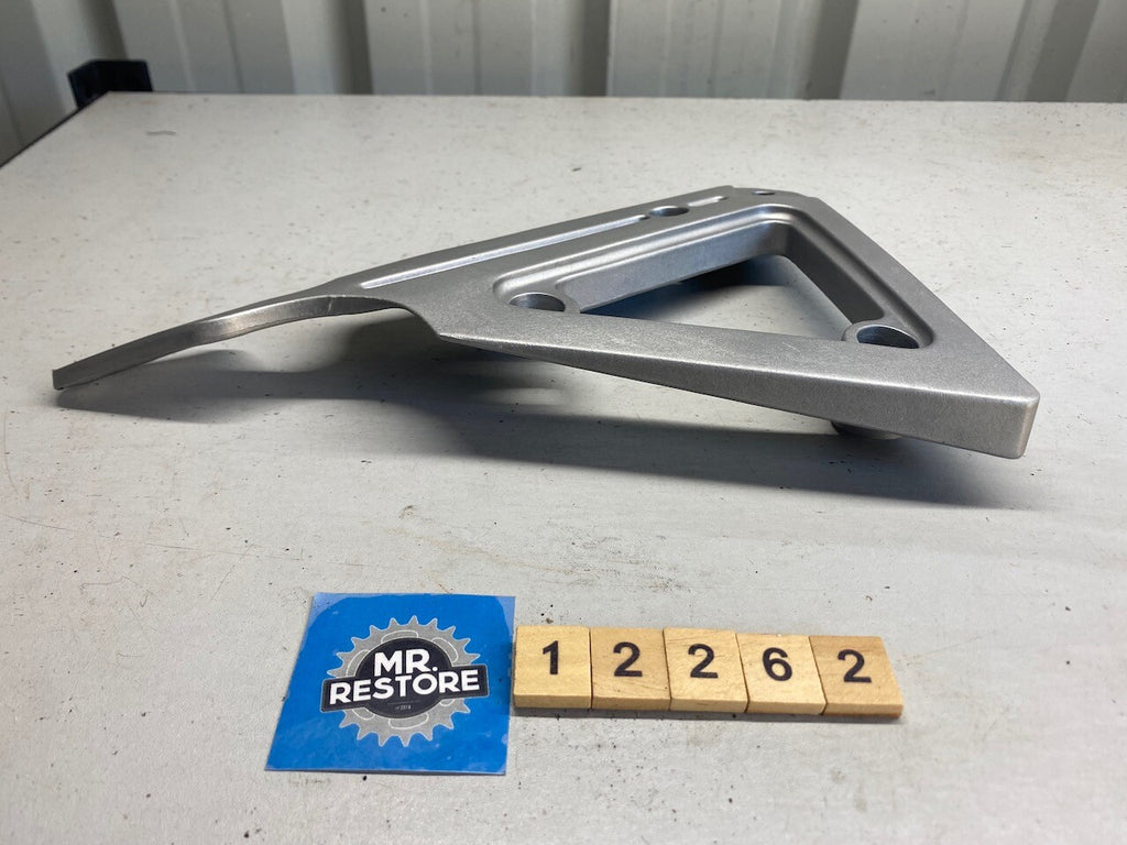 Yamaha XJ650 L Turbo R/H Foot Rest Hanger Bracket - Vapour Blasted 16G-27443