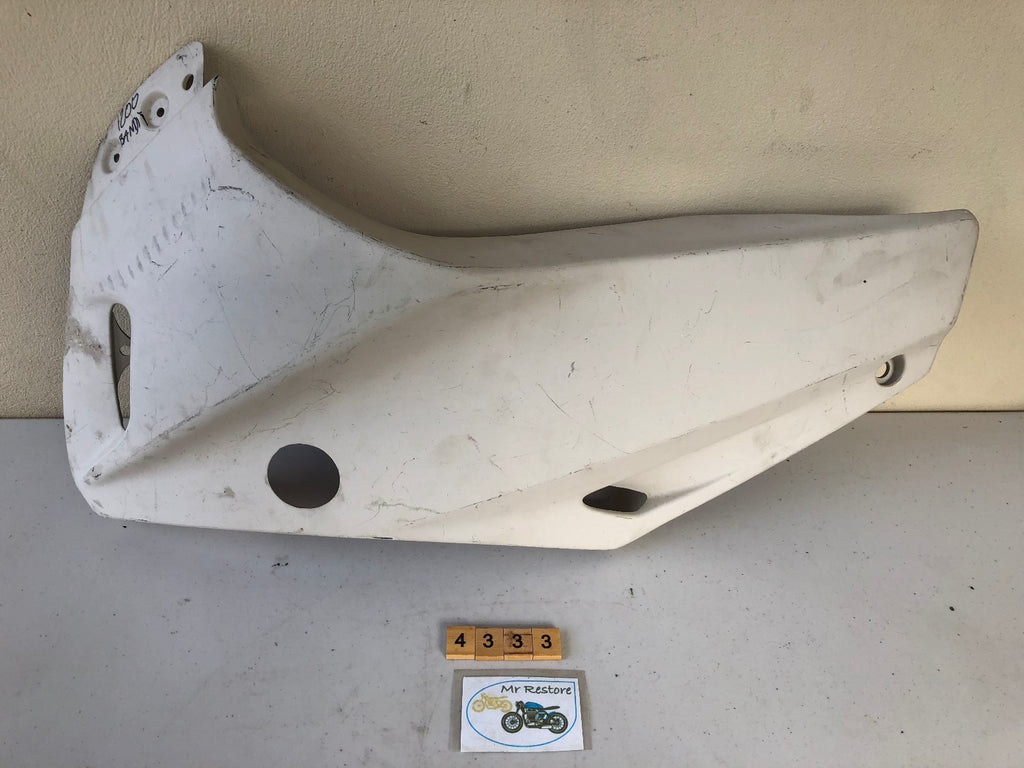 Suzuki GSF1200 Bandit 94421-26E00 L/H Panel