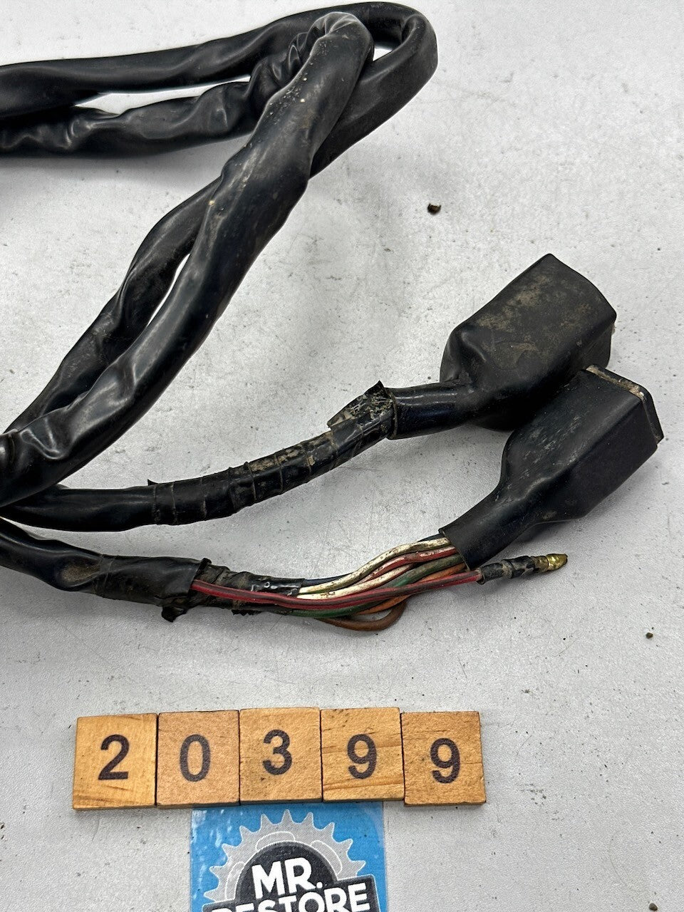 Kawasaki KZ750 Z750 LTD L/H Handlebar Switch