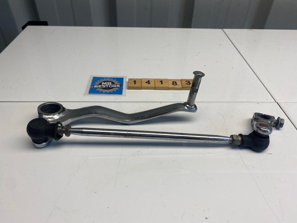 Honda VF1000 Interceptor 1984 Gear Shift Pedal Selector Assy. OEM - 24700-MB6-00