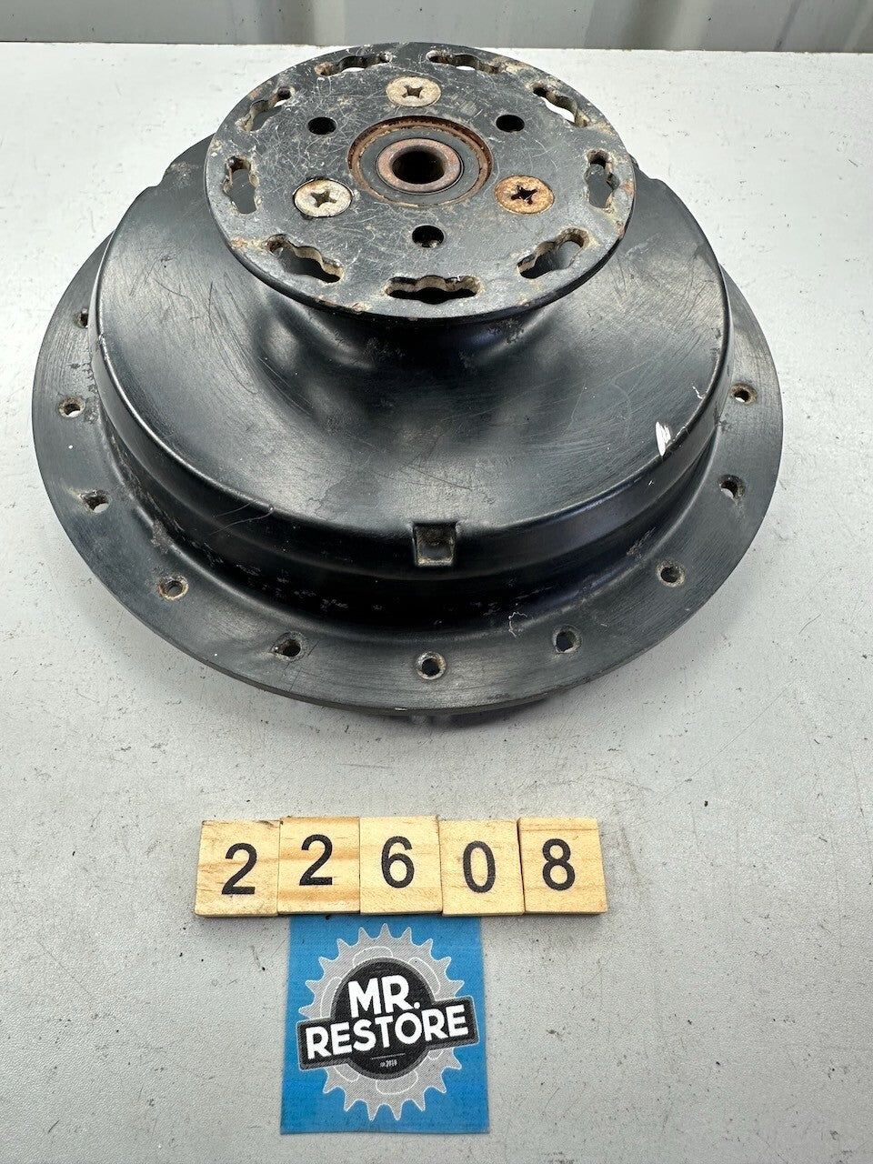 Suzuki TS250 PE250 SP400 SP370 DS250 Front Wheel Hub 54110-30500