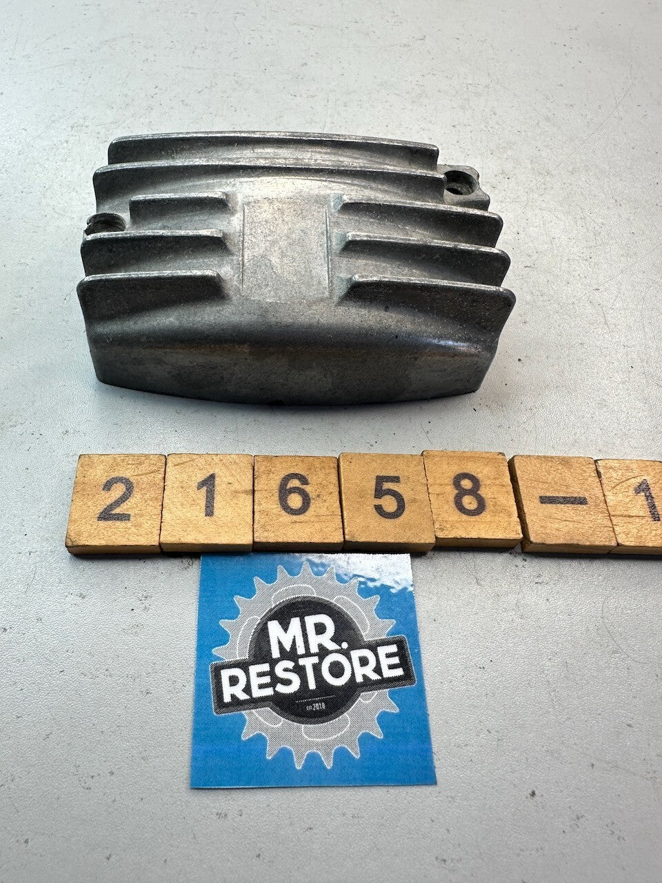 Yamaha XS400 XS360 XS250 Breaker Cover 1 - 1L9-11157