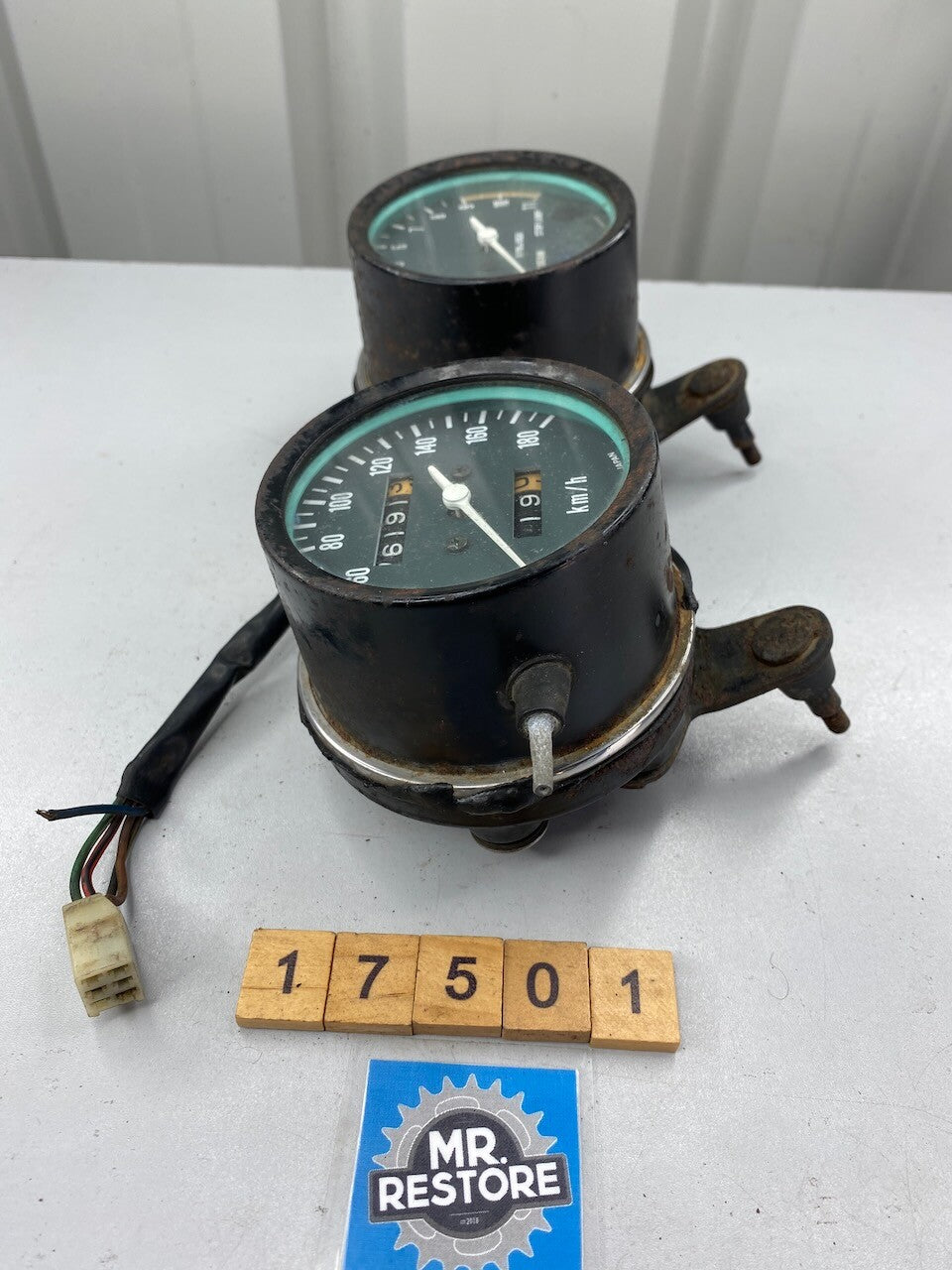 Kawasaki KZ440 Z400 KZ400 Dashboard Meters Instruments KMH - Tested