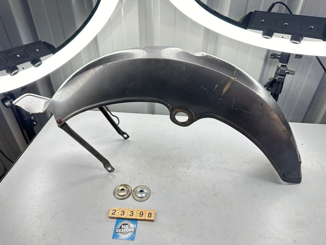 Yamaha V70 V80 V90 Front Mudguard Fender & Bracket (damaged)