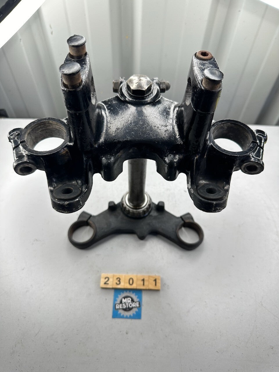 Suzuki GS650 Katana '81-82' Steering Stem Triple Tree 51311-34210-291  51401-348