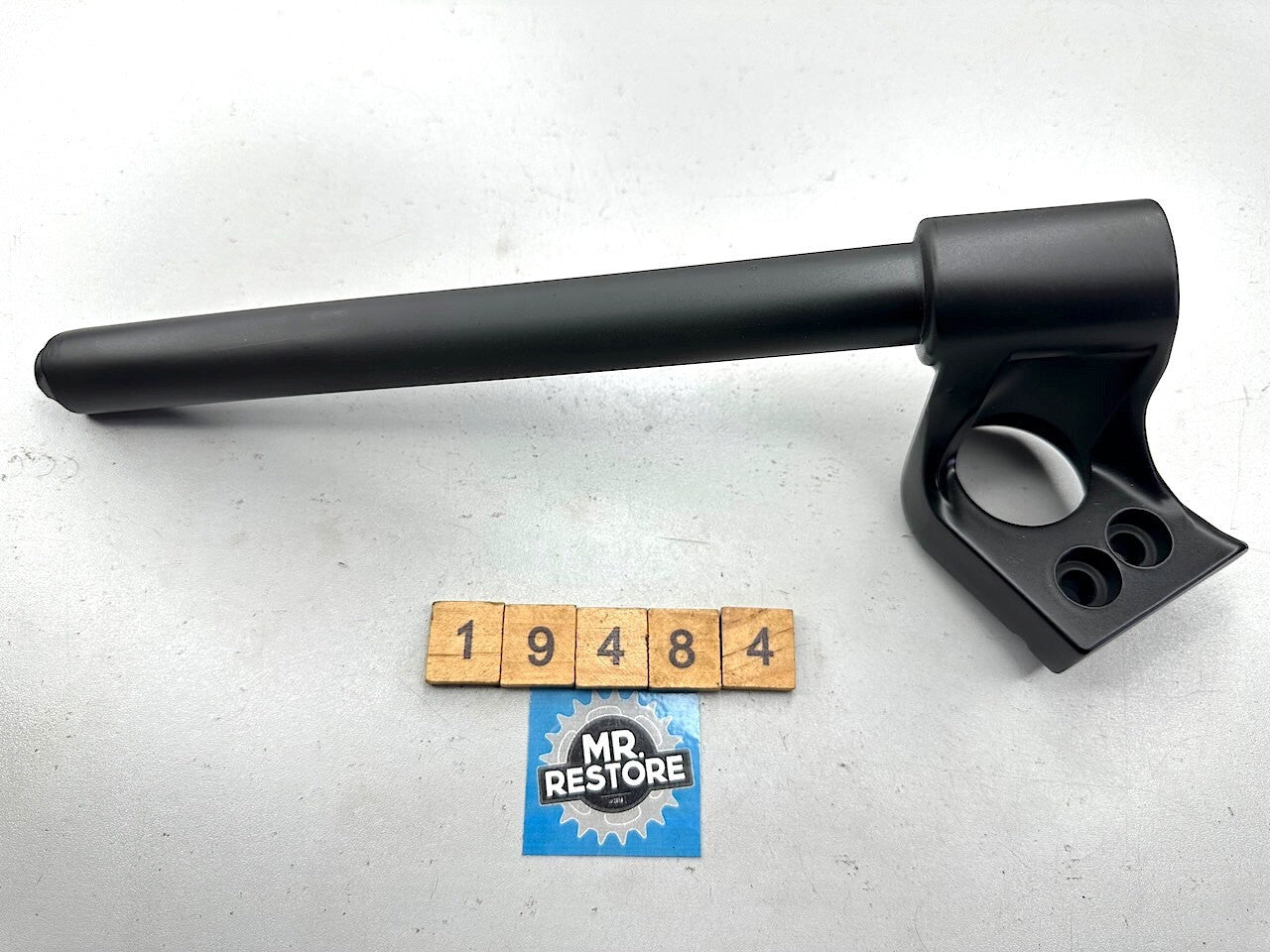 Kawasaki ZX1100 ZXZR1100 L/H Handlebar - Straight - Repainted