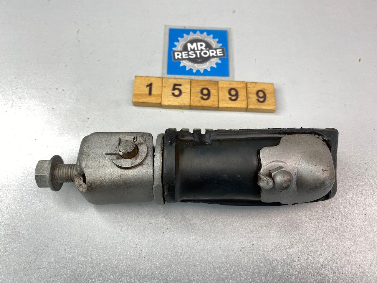 Honda CB250RS R/H Foot Rest 50630471000