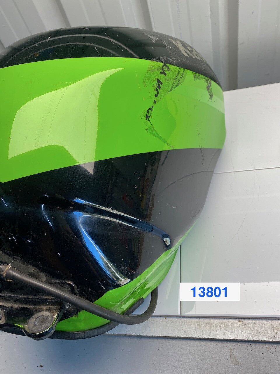 Kawasaki ZX6R 1999 Fuel Tank & Cap (no key)