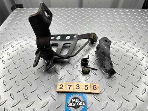 BMW F650GS '99-03' Front Left Foot Rest Peg & Bracket 46717650293