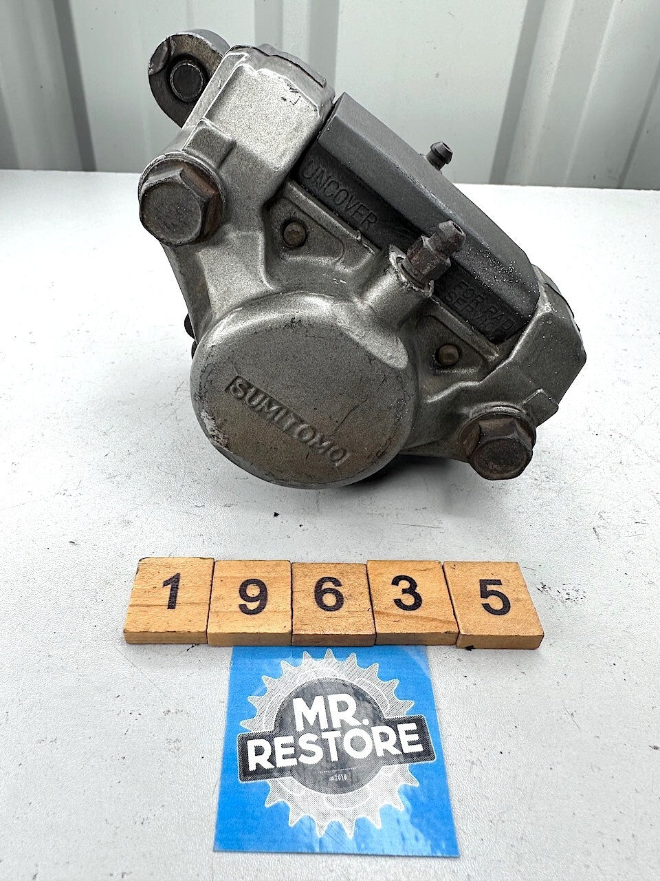 Yamaha FJ1200 XJ900 Rear Brake Calliper 1FW-25810-50