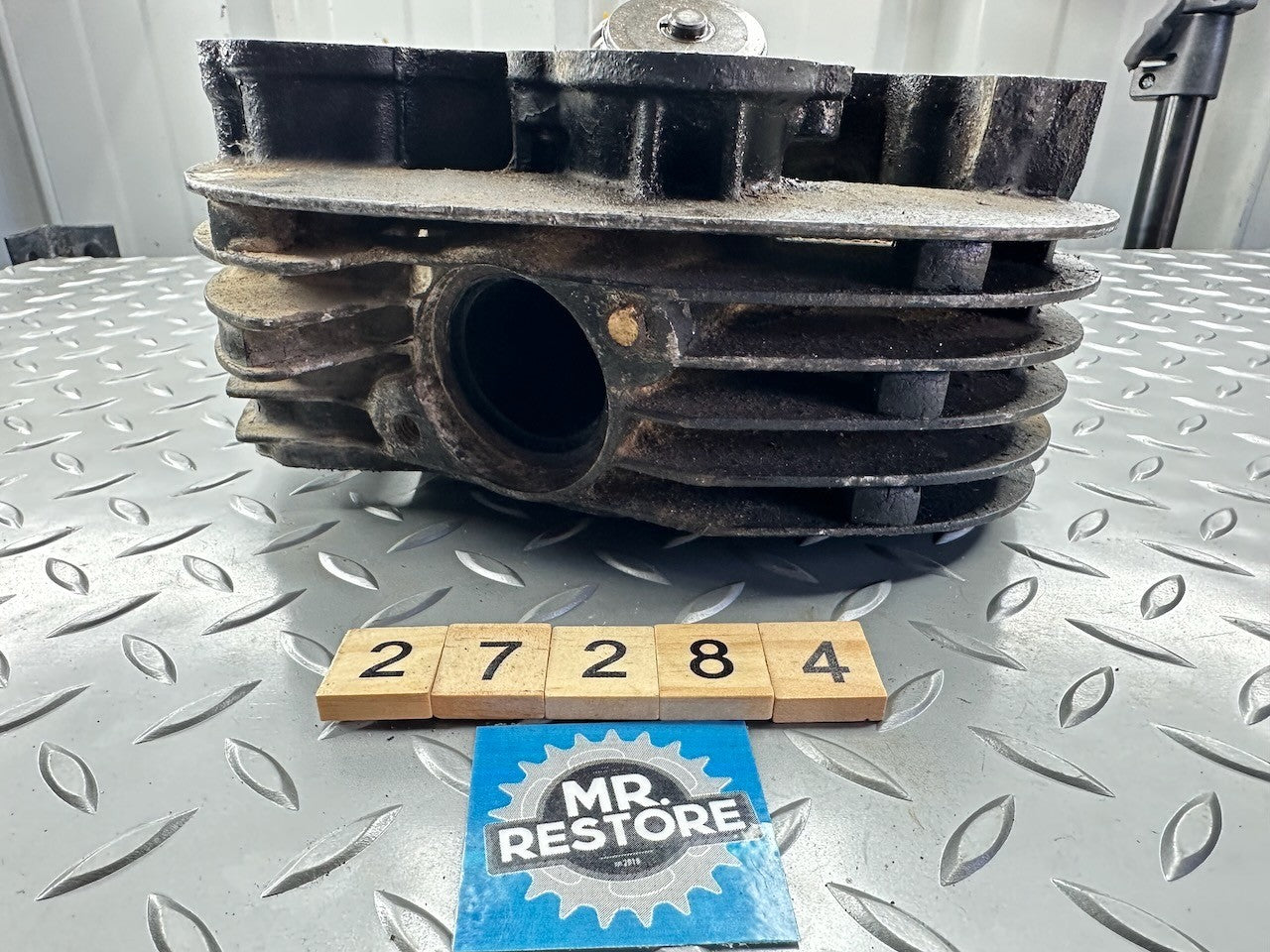 Suzuki SP370 '78-79' Cylinder Head & Valves 11100-32810