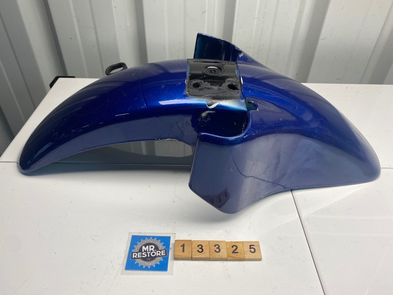 Yamaha FZR250 2KR 3LN & TZR250 Front Fender Mudguard 1KT-21510-00