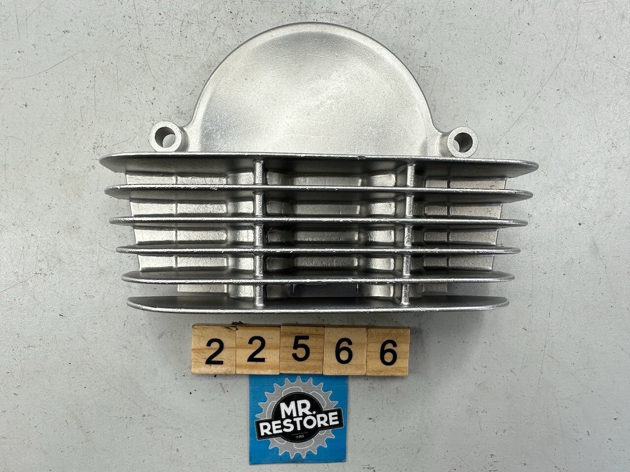 Yamaha XV250 XV125 Virago Cylinder Head Side Cover 1 - 2UJ-11185-01