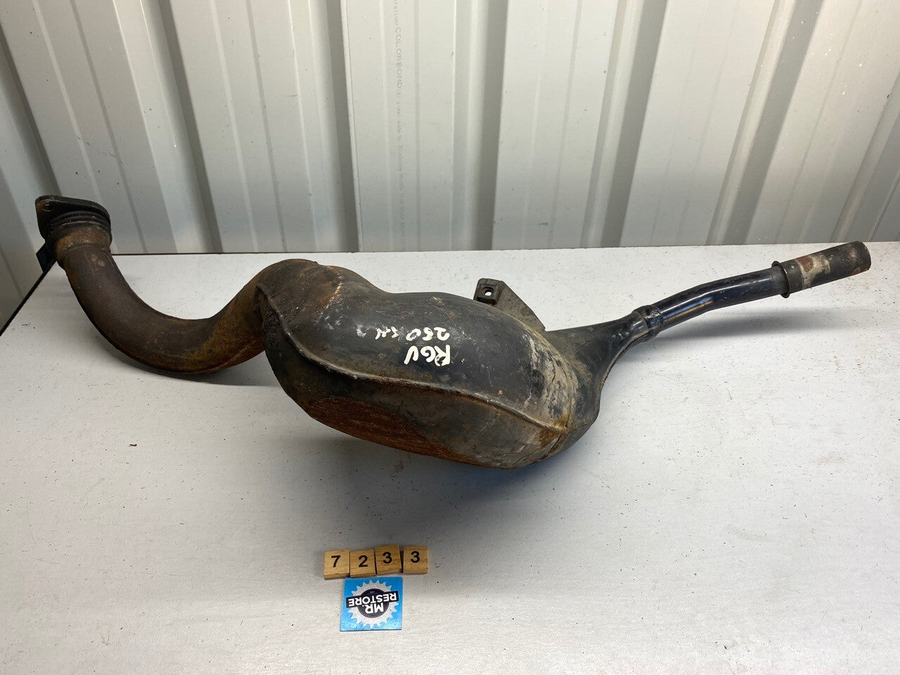 Suzuki RGV250 Original Exhaust Pipe 12C0-1