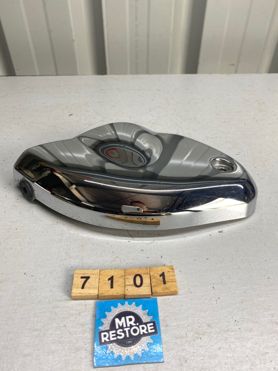 Suzuki GSF1200 GSF600 Bandit Right Hand Air Cleaner Cover 13910-26E0