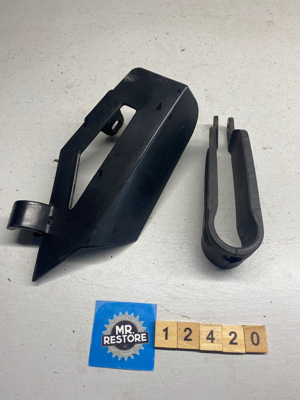 Megelli 250R Chain Slider Guards Protection