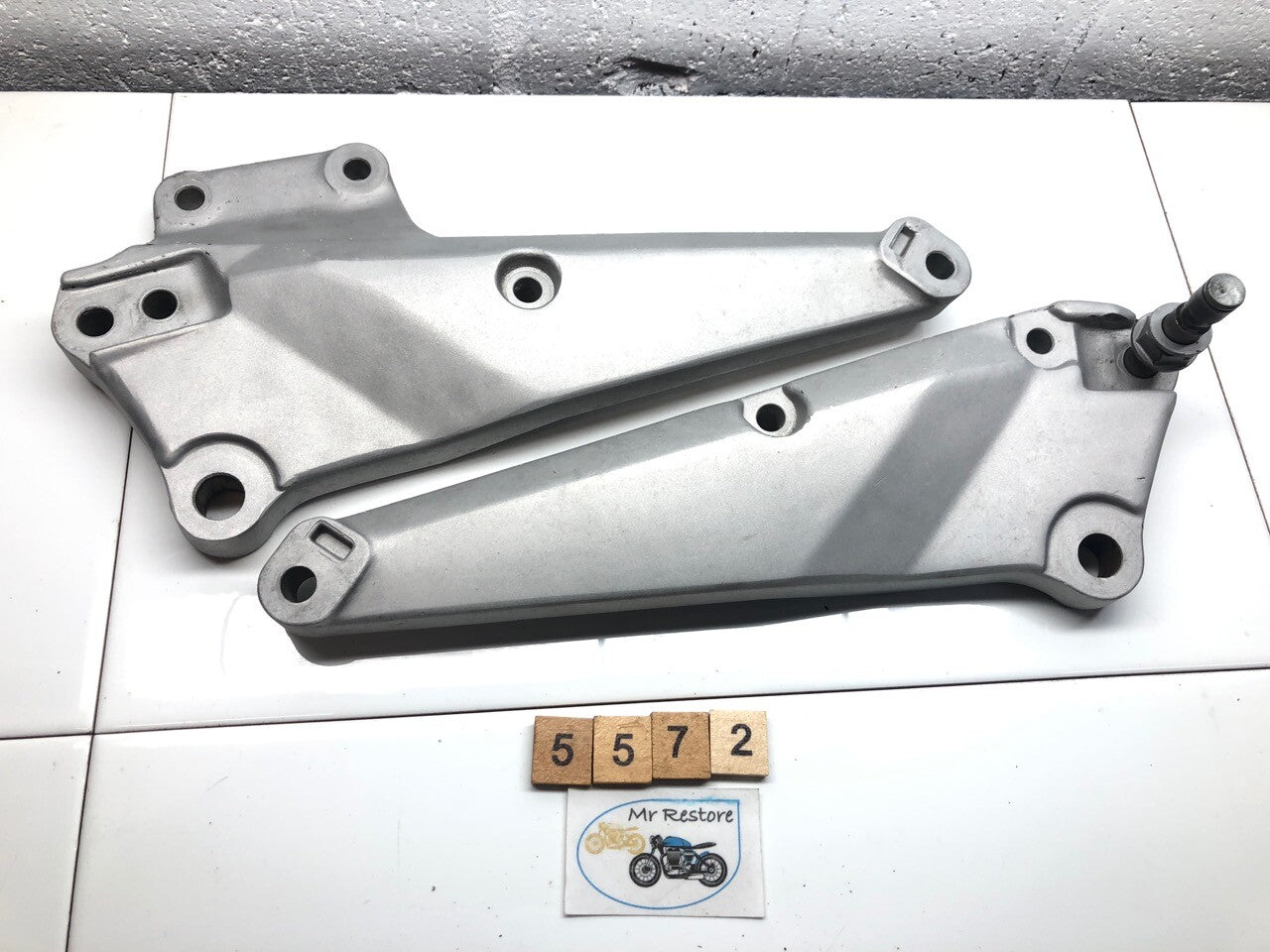 Honda CB 250N 400N Super Dream Hawk Footrest Mounts