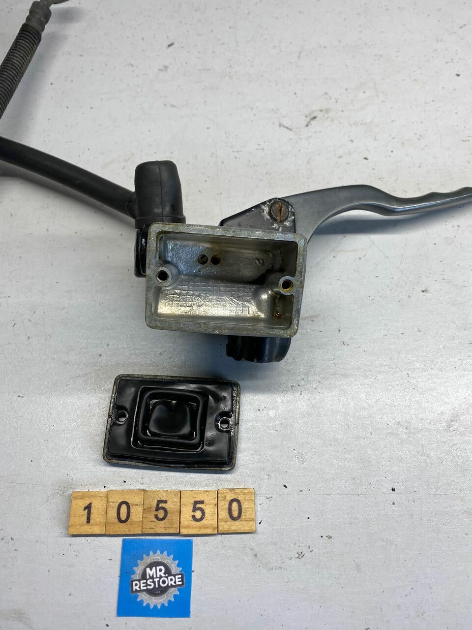 Kawasaki GPX250R EX250 Front Master Cylinder, Lever & Switch