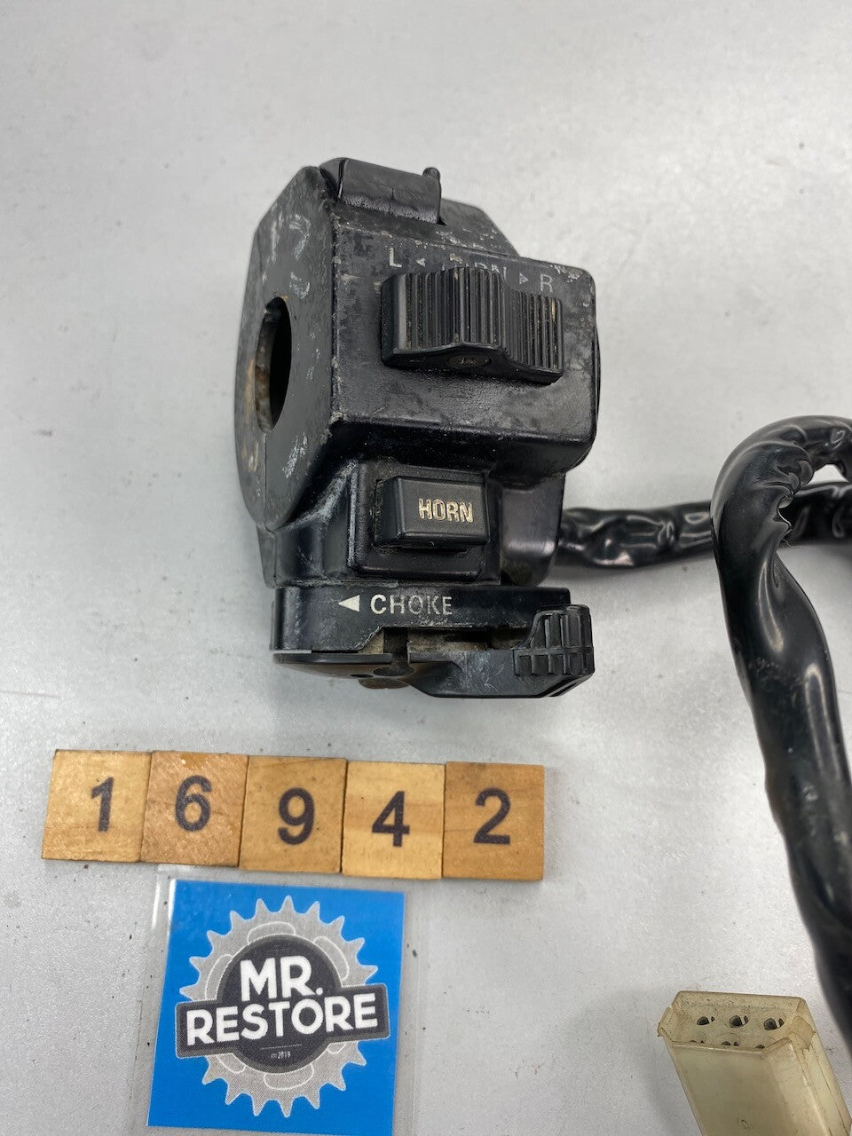Yamaha XZ550 XS400 XS250 L/H Handlebar Switch & Choke Lever