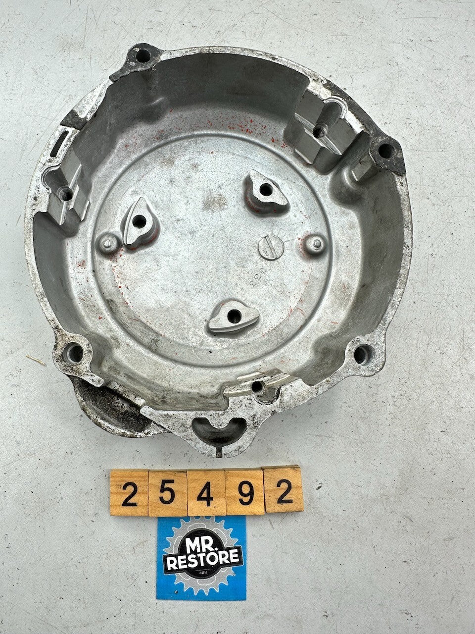Honda CB350 Alternator Generator Stator Cover 11631-333-010