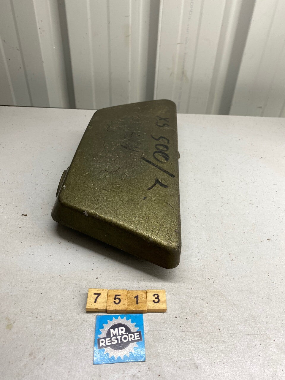 Yamaha XS500 Right Hand Side Cover