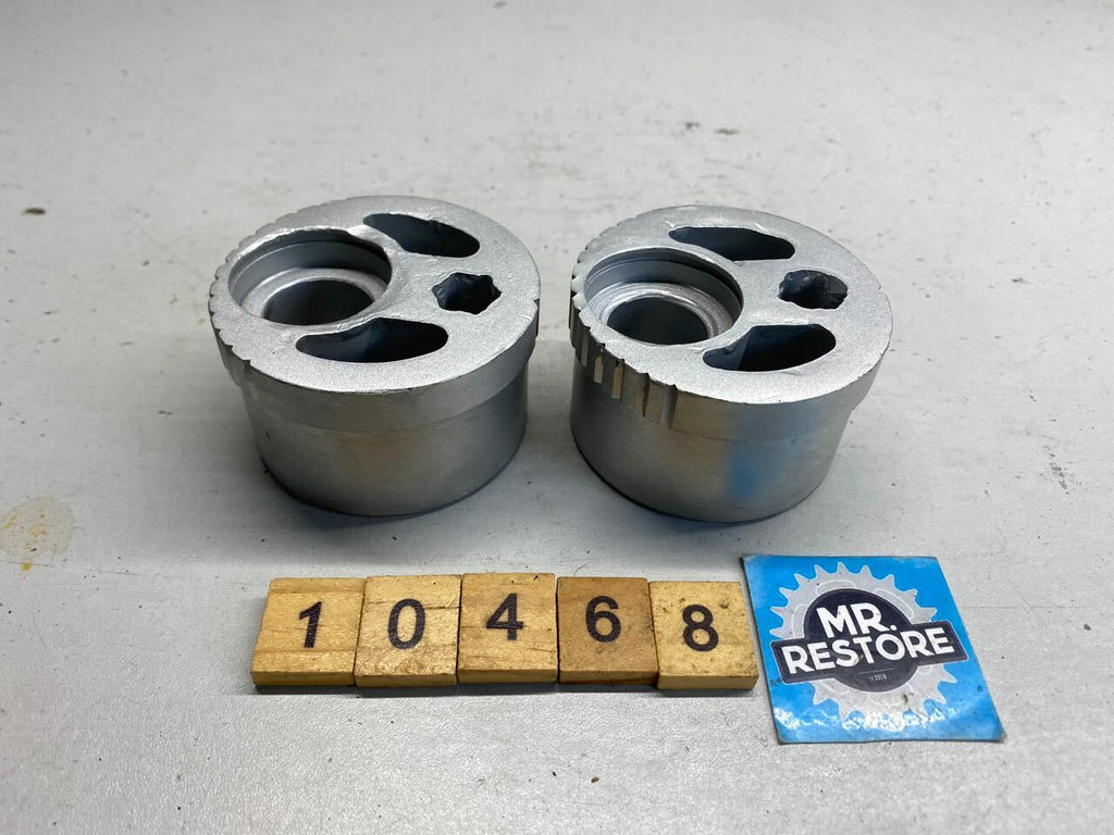Kawasaki GPZ900R GPZ750R ZX900 Rear Axle Sleeve (pair) 42036-1147 & 42036-1148