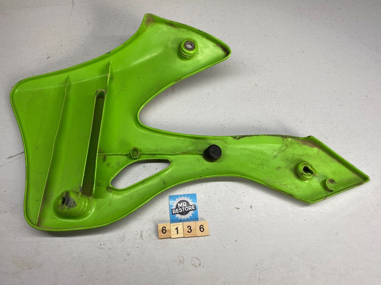 Kawasaki KX250 KX125 1999-02 Right Side Panel Cowl 49089-1141