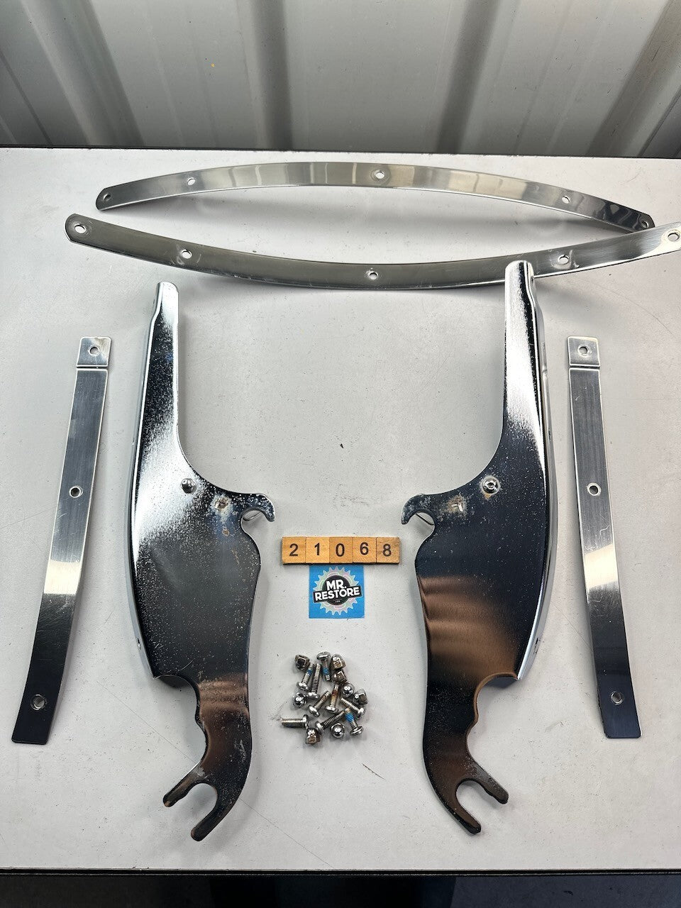 Harley Davidson Heritage Softail Screen Windshield Brackets