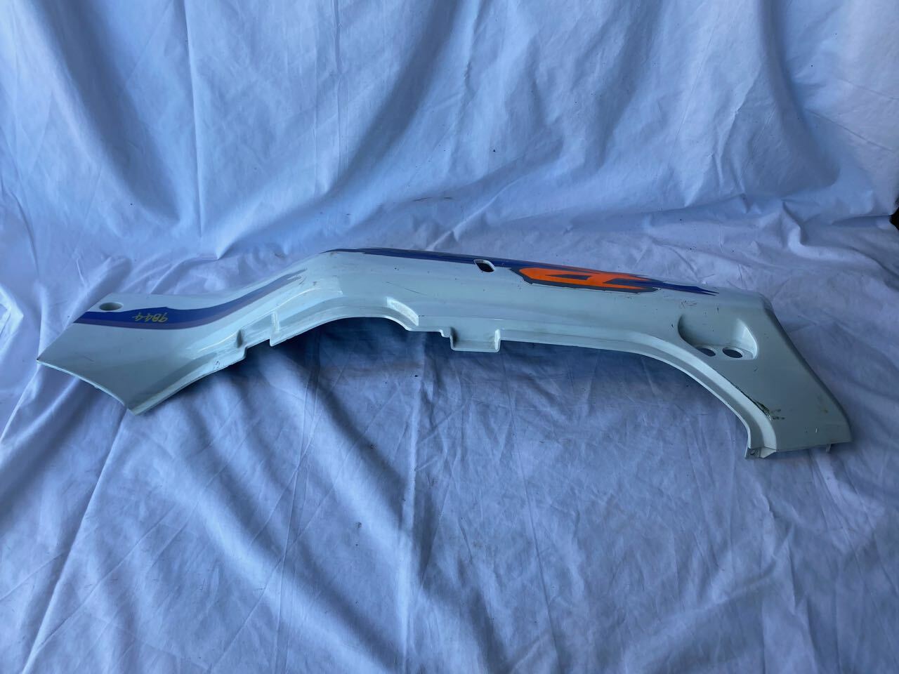Suzuki GSXR1100 RH Side Rear Panel (Early to mid 90s)